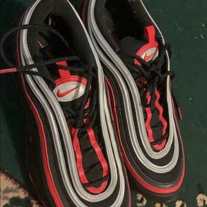 Airmax red and black $100 Jordan’s 9s $76